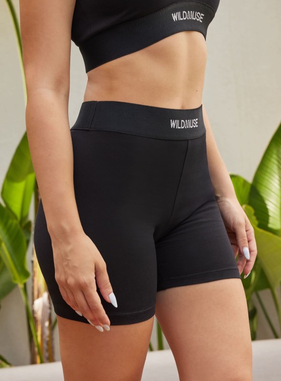 SIGNATURE WILD MUSE BIKER SHORTS