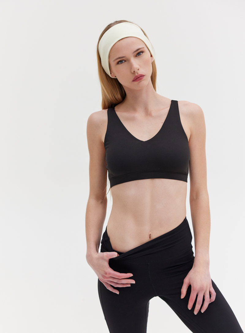 WILD MUSE TOP - BLACK 