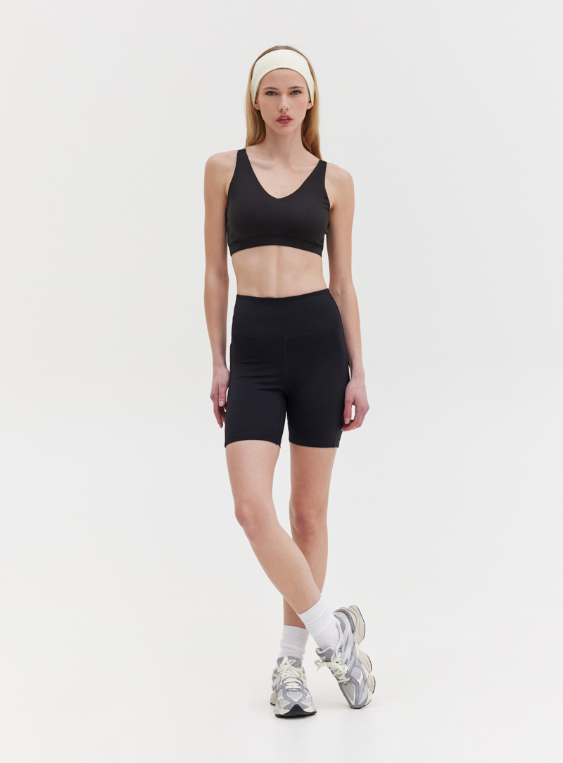 WILD MUSE SHORTS - BLACK