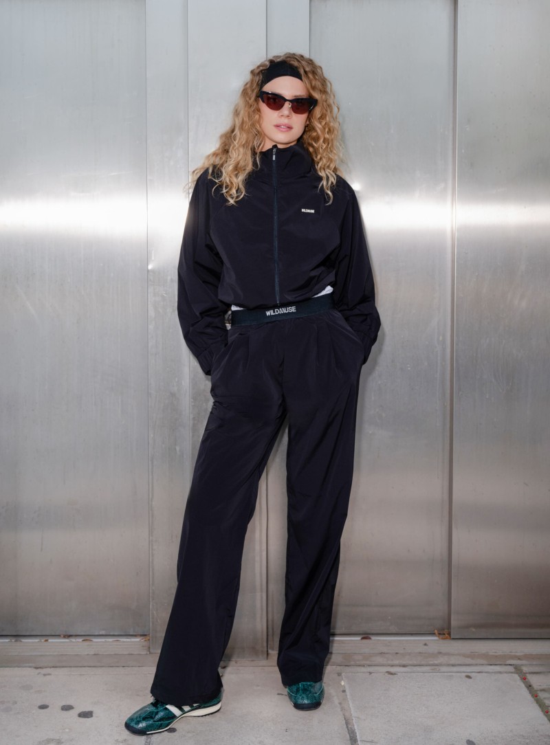 BOMBER JACKET - BLACK